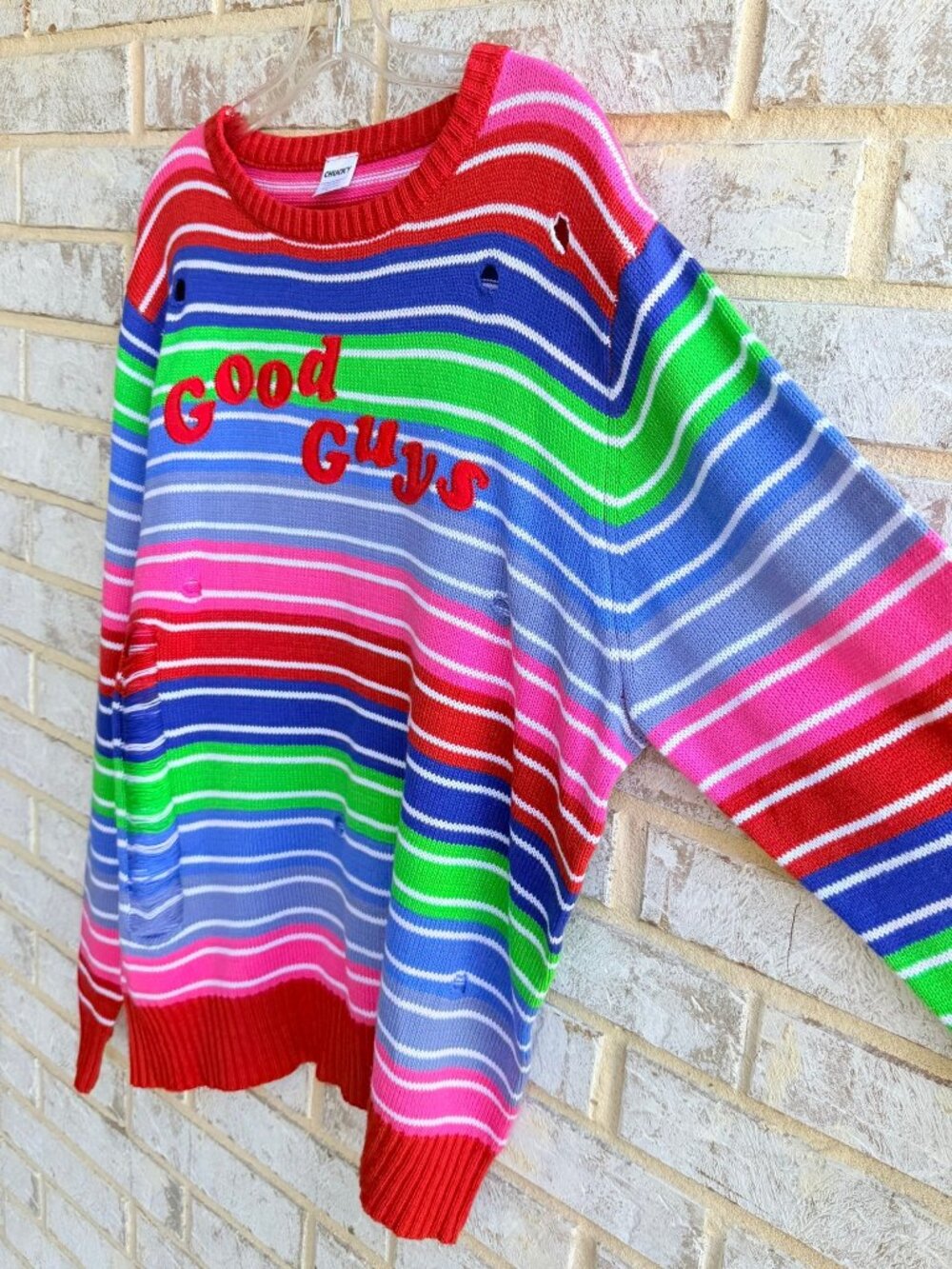 Spirit Halloween Long Sleeve Crew Neck Chucky Good Guys Striped Sweater Size XL - Picture 6 of 7